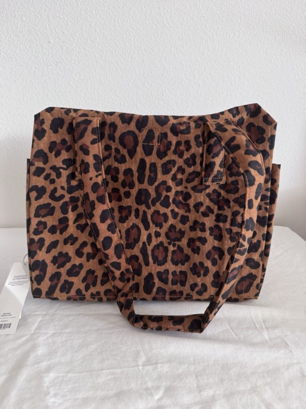 NWT Baggu Everyday Cloud Bag Leopard - Picture 3 of 7